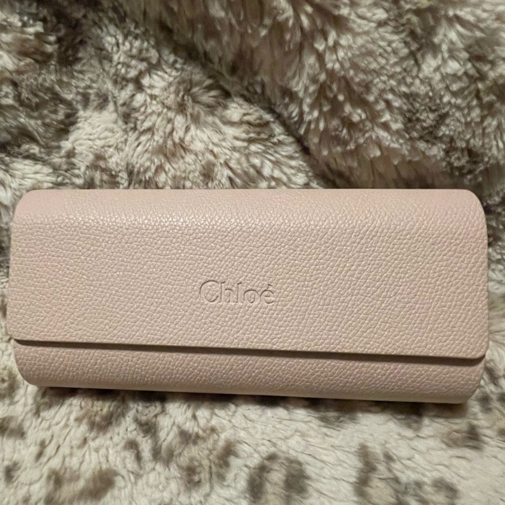 Chloe sunglass case